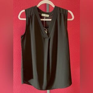 Jon & Anna Black V-Neck Sleeveless Blouse